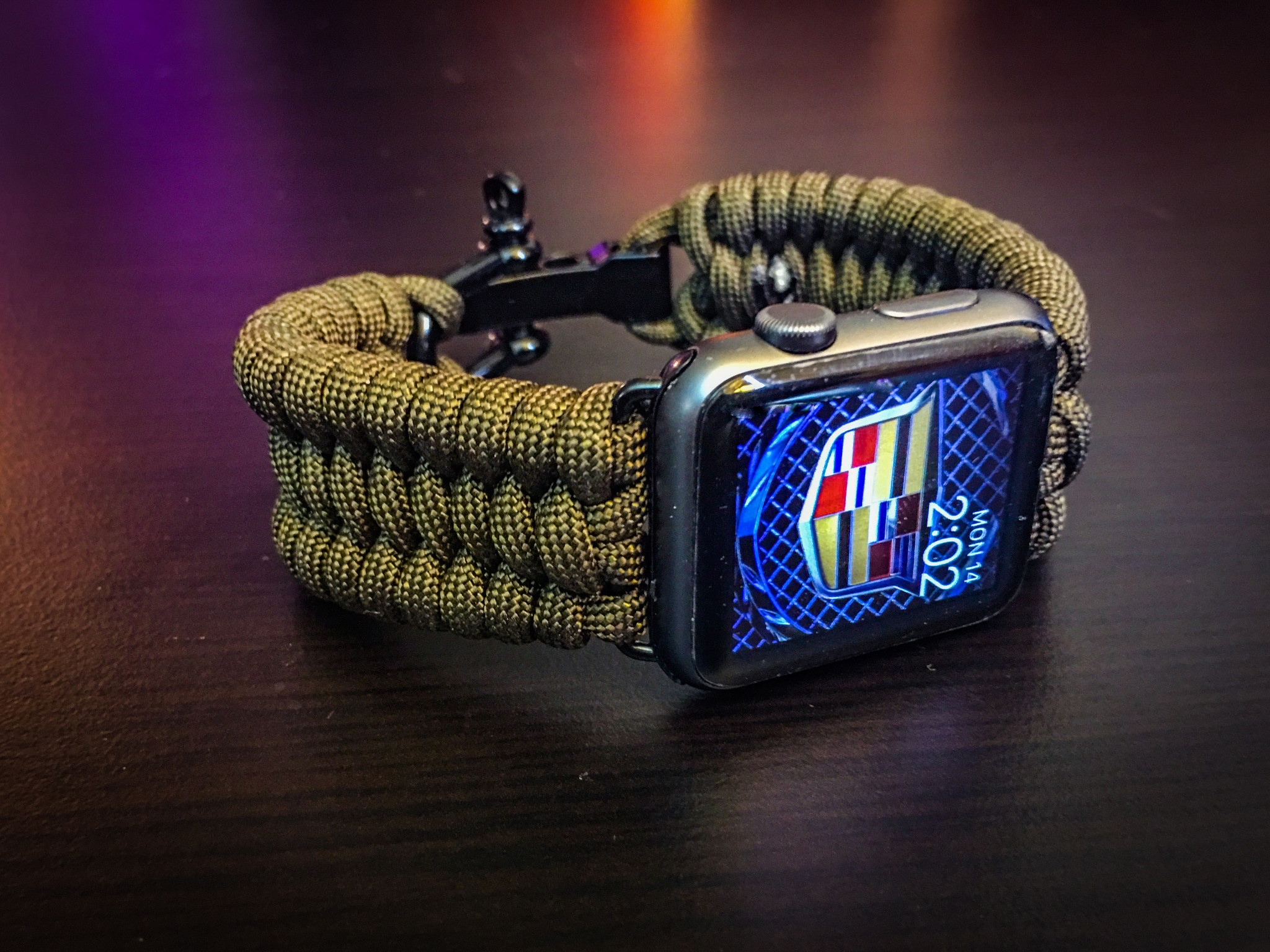 Apple Watch Paracord Band Trilobite Triple Weave Stainless Steel Adjustable Clasp 550lb MILSPEC cord Wizard Weaving